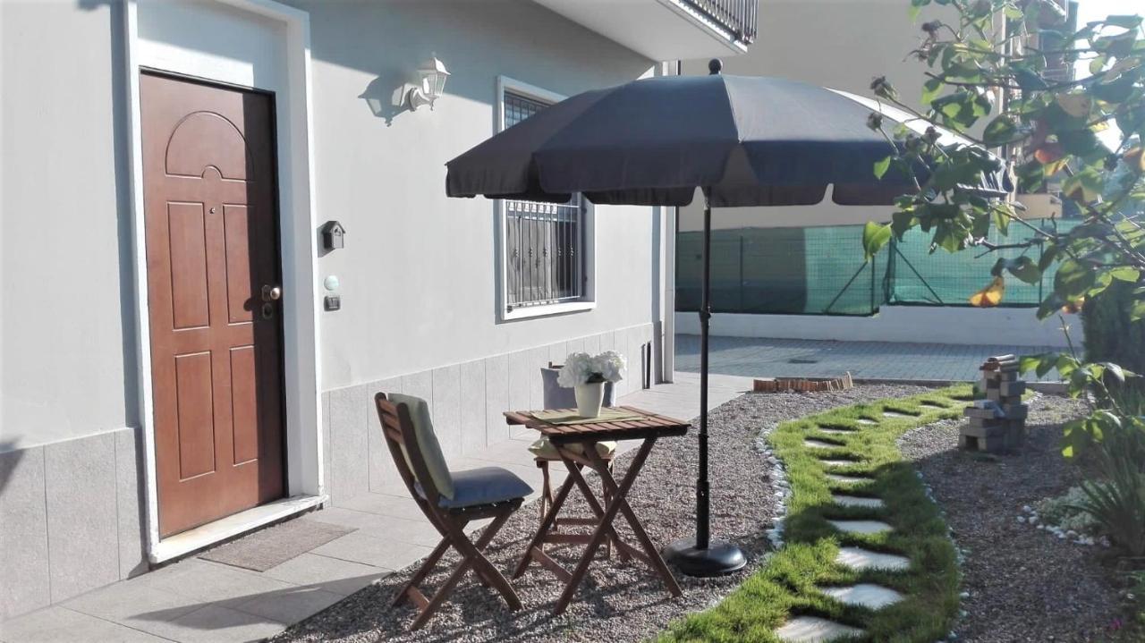 Jolie Maison Cassano Magnago Exterior foto