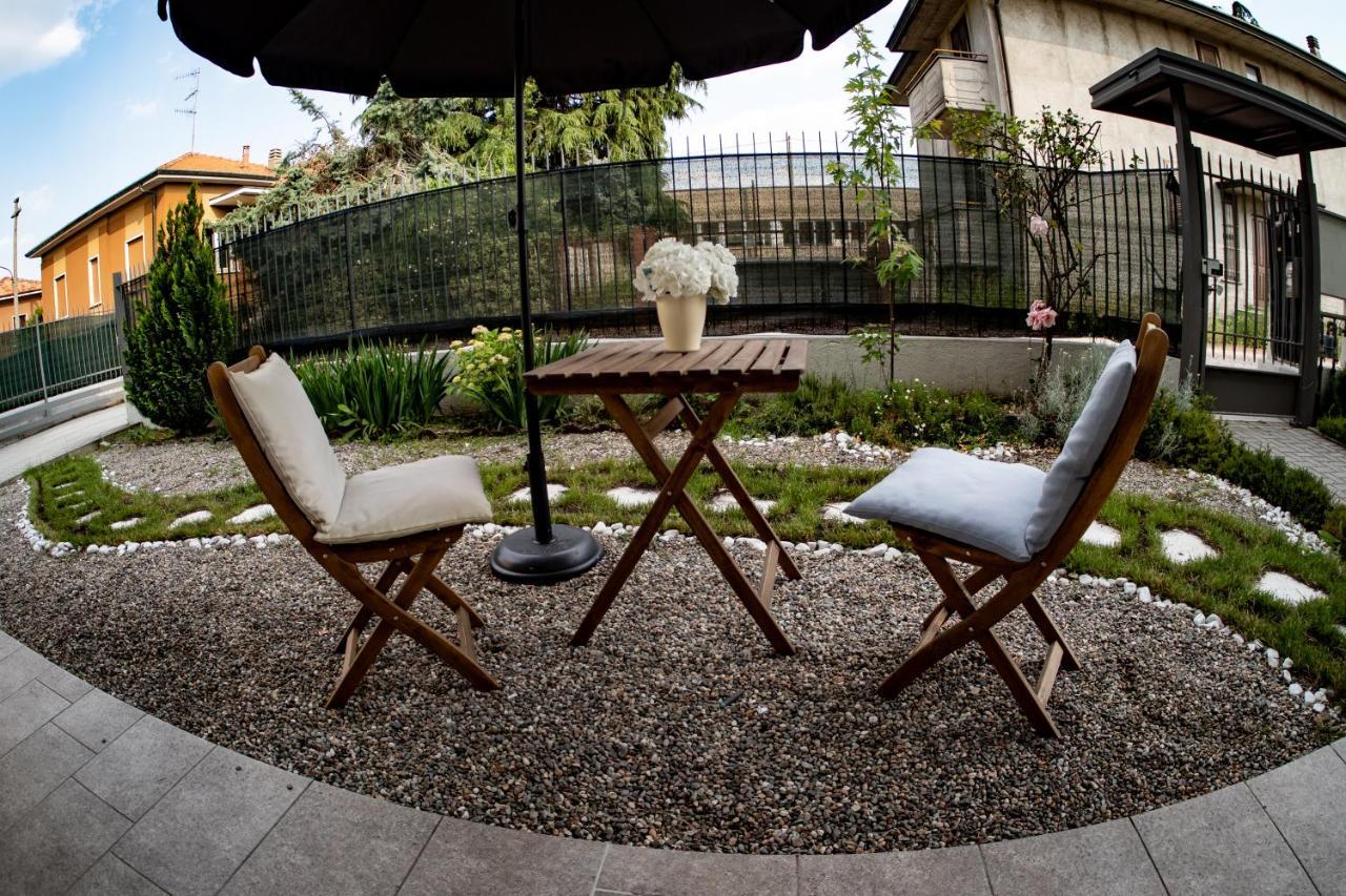 Jolie Maison Cassano Magnago Exterior foto